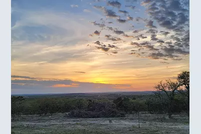 615 Crossman, Fischer, TX 78623 - Photo 13