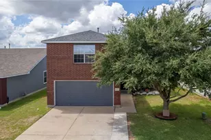 18425 Crestwind Ln, Elgin, TX 78621 - Photo 9