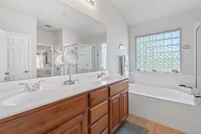 1024 Portchester Castle Path, Pflugerville, TX 78660 - Photo 17