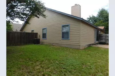 2027 Redwing Way, Round Rock, TX 78664 - Photo 13