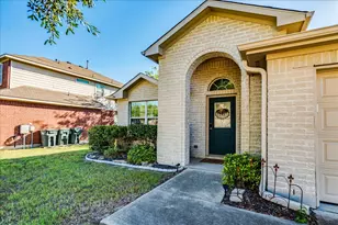 208 Ashwood N Dr N, Kyle, TX 78640 - Photo 3