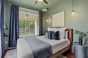 1122 Gunter St, Austin, TX 78702 - Photo 25