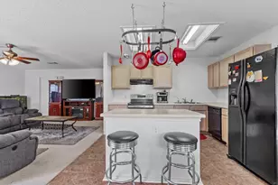 8007 Bramble Bush Dr, Austin, TX 78747 - Photo 11