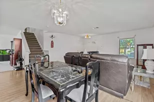 8007 Bramble Bush Dr, Austin, TX 78747 - Photo 9