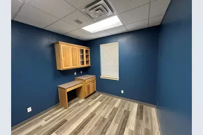 557 S Ih 35 #101B, Georgetown, TX 78628 - Photo 3