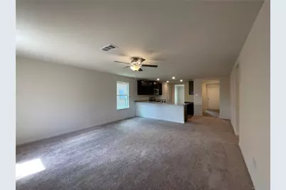 1032 Riverdale Cove, Jarrell, TX 76537 - Photo 15