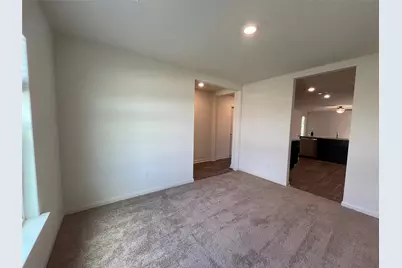 1032 Riverdale Cove, Jarrell, TX 76537 - Photo 5