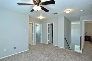 3751 Castle Rock Dr, Round Rock, TX 78681 - Photo 11