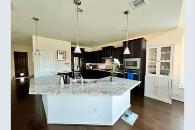 3900 Eland Drive, Pflugerville, TX 78660 - Photo 9