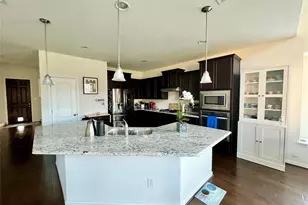 3900 Eland Dr, Pflugerville, TX 78660 - Photo 9
