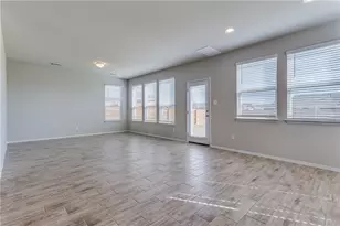 131 Trailside Ln, Bastrop, TX 78602 - Photo 13