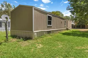 908 Turney Ln, Smithville, TX 78957 - Photo 5