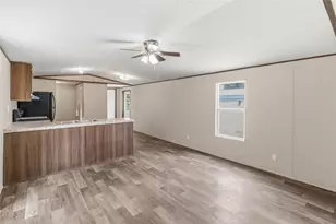 908 Turney Ln, Smithville, TX 78957 - Photo 11