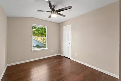 7911 Willet Trail, Austin, TX 78745 - Photo 25