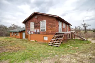 537 Leisure Ln, Cedar Creek, TX 78612 - Photo 7