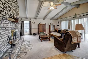 537 Leisure Ln, Cedar Creek, TX 78612 - Photo 9