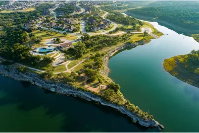 8012 Shining Flor Run, Lago Vista, TX 78645 - Photo 35