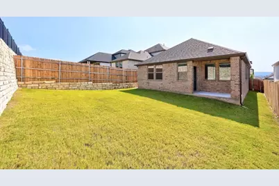 8012 Shining Flor Run, Lago Vista, TX 78645 - Photo 29