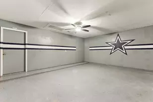 717 Blair Ave, Bastrop, TX 78602 - Photo 29