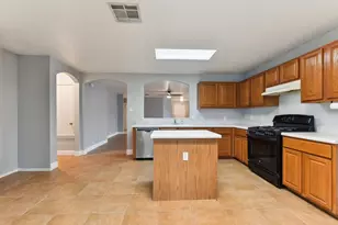 717 Blair Ave, Bastrop, TX 78602 - Photo 13