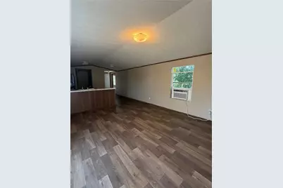 272 Plum Street, Bastrop, TX 78602 - Photo 5