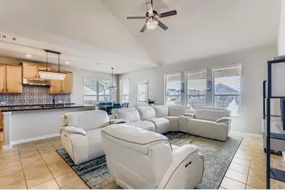 19433 Colgin Drive, Pflugerville, TX 78660 - Photo 5