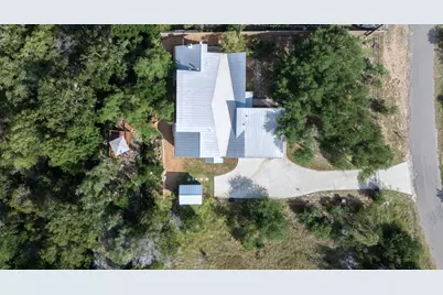 172 Bluff Trail, Dripping Springs, TX 78620 - Photo 33