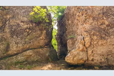 172 Bluff Trail, Dripping Springs, TX 78620 - Photo 13