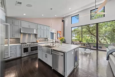 172 Bluff Trail, Dripping Springs, TX 78620 - Photo 9