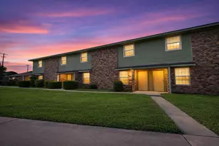 300 Meadow Dr, Rockdale, TX 76567 - Photo 7