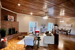 730 Panorama Rd, La Grange, TX 78945 - Photo 11