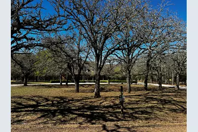 730 Panorama Road, La Grange, TX 78945 - Photo 3