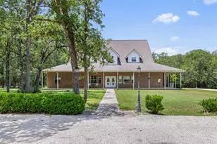 730 Panorama Rd, La Grange, TX 78945 - Photo 1