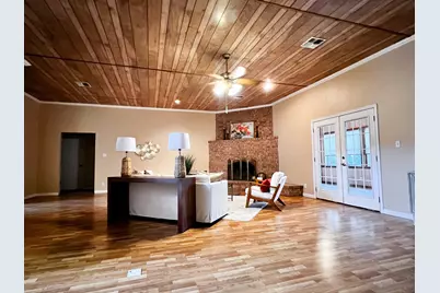 730 Panorama Road, La Grange, TX 78945 - Photo 9