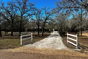 730 Panorama Rd, La Grange, TX 78945 - Photo 27