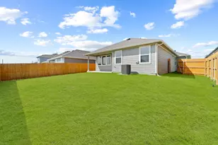 411 Town Lk Bnd, Kyle, TX 78640 - Photo 21