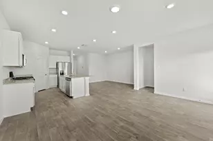 411 Town Lk Bnd, Kyle, TX 78640 - Photo 11