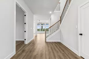 288 Silver Sage Ct, Dripping Springs, TX 78620 - Photo 3