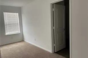 100 Fairfax Ln, Jarrell, TX 76537 - Photo 29