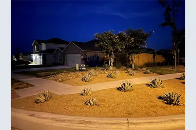 100 Fairfax Lane, Jarrell, TX 76537 - Photo 11