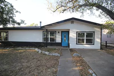 327 W Mulberry Street, Fredericksburg, TX 78624 - Photo 13