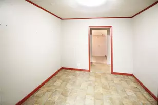 327 W Mulberry St, Fredericksburg, TX 78624 - Photo 17