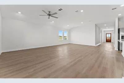 111 Falling Star Circle, San Marcos, TX 78666 - Photo 13