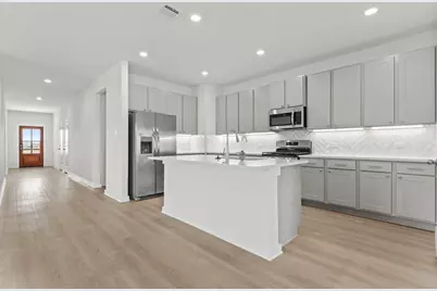 111 Falling Star Circle, San Marcos, TX 78666 - Photo 7