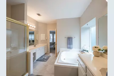 6120 Dedham Lane, Austin, TX 78739 - Photo 21
