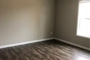 1098 Engelke Rd, Buda, TX 78640 - Photo 11