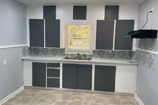 439 East Lafayette St, La Grange, TX 78945 - Photo 3