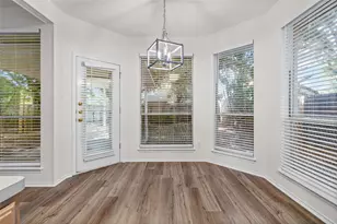 1307 Laurel Glen Blvd, Leander, TX 78641 - Photo 9