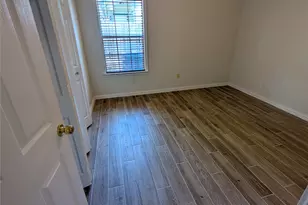 5914 Green Acres St, Austin, TX 78727 - Photo 9