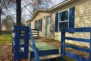 2902 Caldwell Ln, Del Valle, TX 78617 - Photo 11